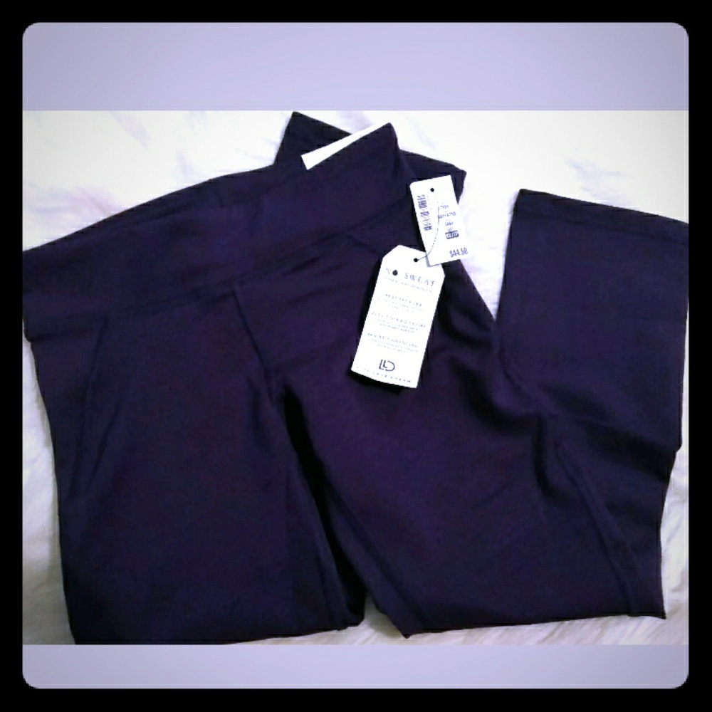 Live Love Dream active capriNWTxs best booty ever